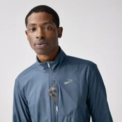 BROOKS Men's Fusion Hybrid Jacket 2.0 (455 - Blue Slate) -Shoes Fashion Store 211512 455 d1 fusion hybrid jacket 2 mens running jacket