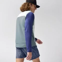 BROOKS Men's Shield Hybrid Vest 3.0 (183 - Smoke/Storm) -Shoes Fashion Store 211525 183 mv2 shield hybrid vest mens running jacket 3