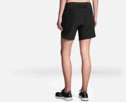BROOKS Women's Chaser 7" Short (001 - Black) -Shoes Fashion Store 221466 001 MB Chaser 7in Short