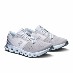 On Women's Cloud X 4 (Silver/Chambray) 8 On Women's Cloud X 4 (Silver/Chambray) -Shoes Fashion Store 3WE30073278 cloud x 4 ss25 silver chambray w g6