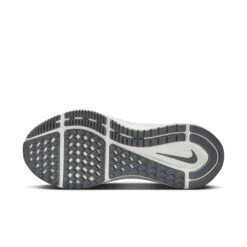 Nike Women’s Structure 25 (012 - Photon Dust/Summit White-Lt Smoke Grey) -Shoes Fashion Store AURORA DJ7884 012 PHSUH000 2000