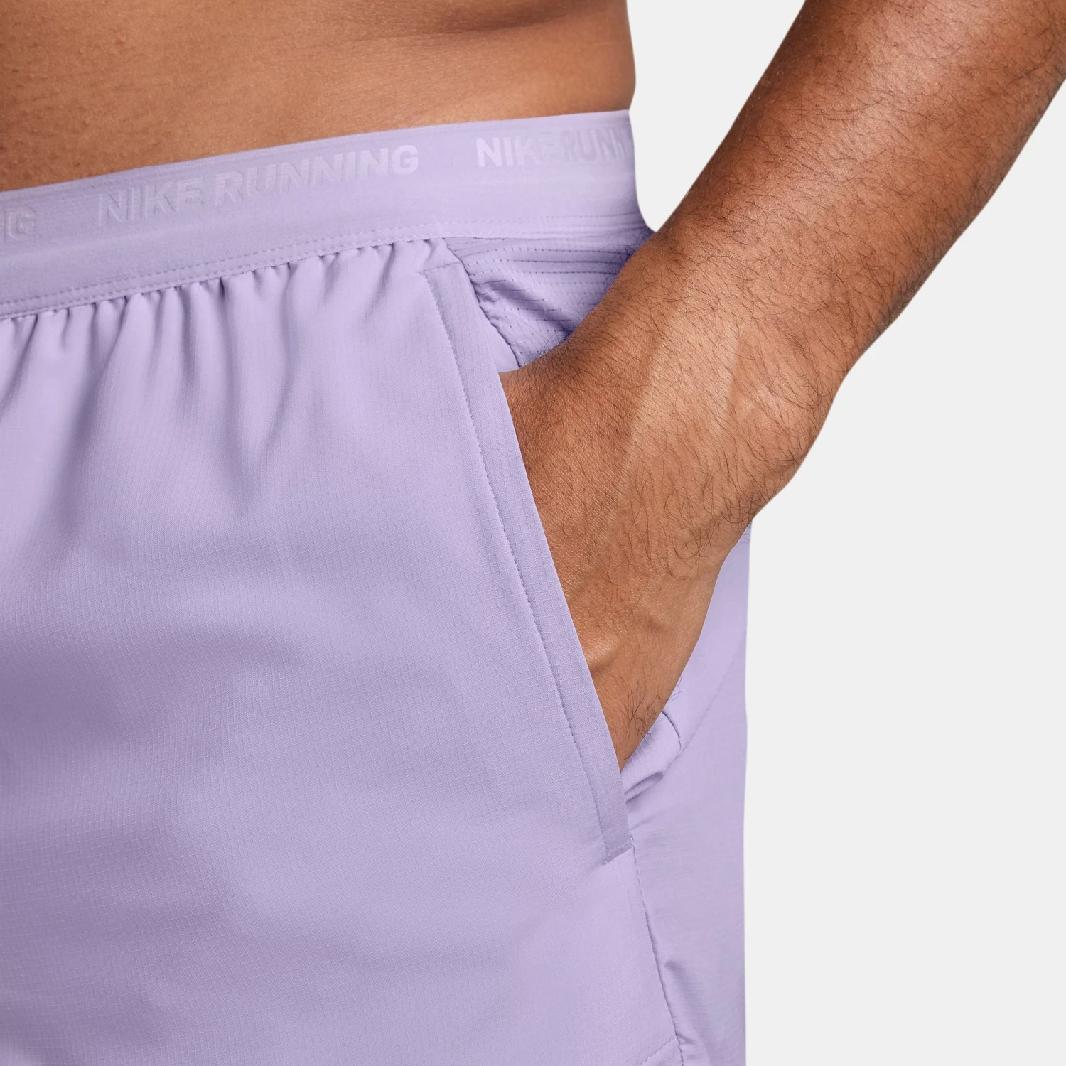 Nike Men's DRI-FIT Stride 5" Shorts (515 - Hydrangeas/Black/Reflective Silver) 4 Nike Men's DRI-FIT Stride 5" Shorts (515 - Hydrangeas/Black/Reflective Silver) - Image 4