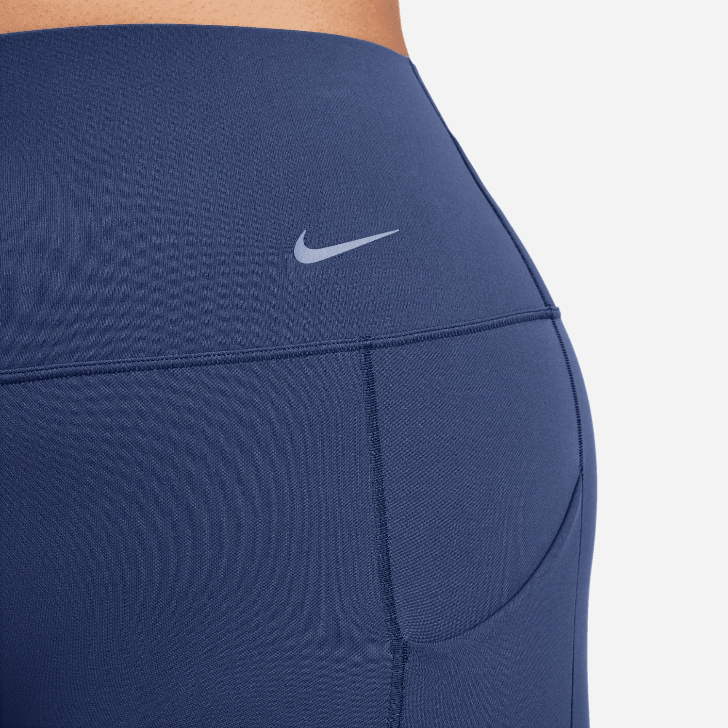 Nike Women's Universa Medium-Support High-Waisted 7/8 Leggings (410 - Midnight Navy/Black) 6 Nike Women's Universa Medium-Support High-Waisted 7/8 Leggings (410 - Midnight Navy/Black) - Image 6
