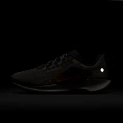 Nike Men’s React Pegasus Trail 5 (009 - Black/Desert Ochre-Fir-College Grey) 20 Nike Men’s React Pegasus Trail 5 (009 - Black/Desert Ochre-Fir-College Grey) -Shoes Fashion Store AURORA DV3864 009 PHSLH200 2000
