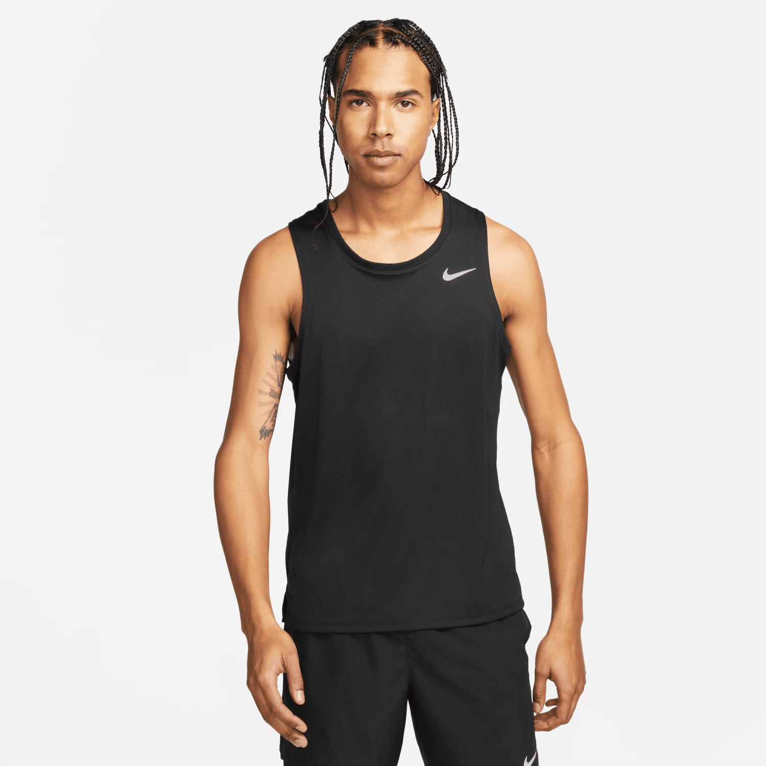 Nike Men's DRI-FIT Miler Running Tank (010 - Black/Reflective Silver) 1 Nike Men's DRI-FIT Miler Running Tank (010 - Black/Reflective Silver)