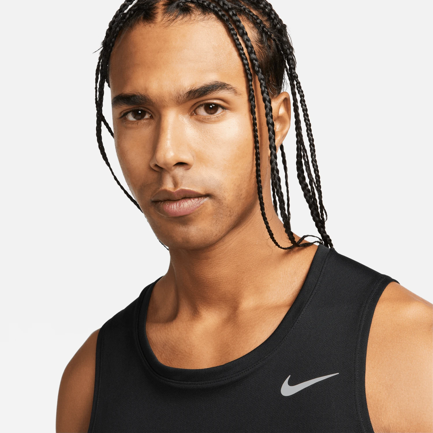 Nike Men's DRI-FIT Miler Running Tank (010 - Black/Reflective Silver) 4 Nike Men's DRI-FIT Miler Running Tank (010 - Black/Reflective Silver) - Image 4