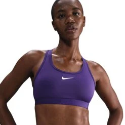 Nike Women’s Swoosh Medium Support Sports Bra (547 - Court Purple/White)
