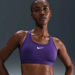 Nike Women’s Swoosh Medium Support Sports Bra (547 - Court Purple/White) -Shoes Fashion Store AURORA DX6821 547 PHSYMG01 2000
