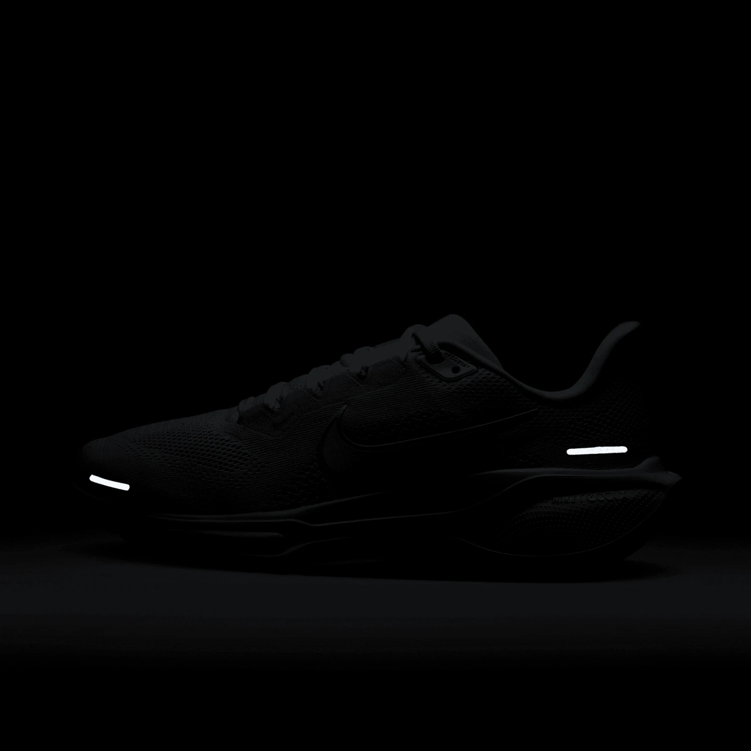 Nike Women's Pegasus 41 (102 - White/White-Pure Platinum) 10 Nike Women's Pegasus 41 (102 - White/White-Pure Platinum) - Image 10