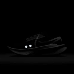 Nike Women’s Zegama Trail 2 (001 - Black/White-Wolf Grey-Anthracite) -Shoes Fashion Store AURORA FD5191 001 PHSLH200 2000