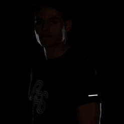 Nike Men's DRI-FIT Energy Rise 365 Short-Sleeve Running Top (010 - Black/Hyper Royal/Hyper Royal) -Shoes Fashion Store AURORA FN3294 010 PHSYM200 2000