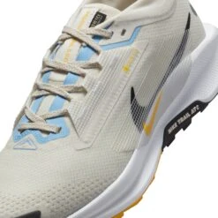 Nike Women’s React Pegasus Trail 5 GORE-TEX (003 - Phantom/Black-White-University Gold) 16 Nike Women’s React Pegasus Trail 5 GORE-TEX (003 - Phantom/Black-White-University Gold) -Shoes Fashion Store AURORA FQ0912 003 PHSYD001 2000