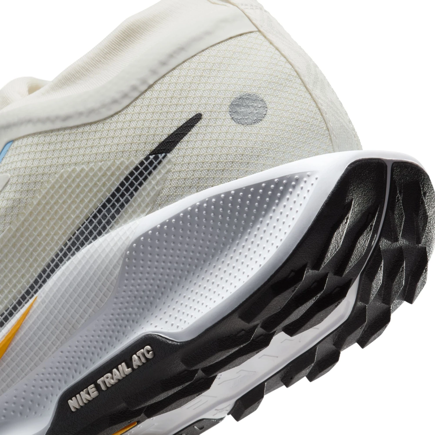 Nike Women’s React Pegasus Trail 5 GORE-TEX (003 - Phantom/Black-White-University Gold) 6 Nike Women’s React Pegasus Trail 5 GORE-TEX (003 - Phantom/Black-White-University Gold) - Image 6