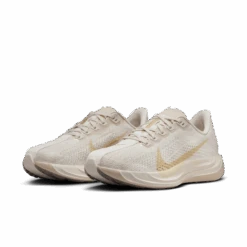 Nike Women’s Pegasus Plus (100 - Lt Orewood Brn/Coconut Milk-Sail) 12 Nike Women’s Pegasus Plus (100 - Lt Orewood Brn/Coconut Milk-Sail) -Shoes Fashion Store AURORA FQ7261 100 PHCFH001 2000