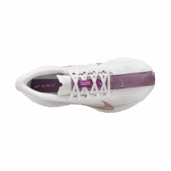 Nike Women’s Pegasus Plus (108 - White/Metallic Red Bronze-Platinum Violet) -Shoes Fashion Store AURORA FQ7261 108 PHSTH001 2000