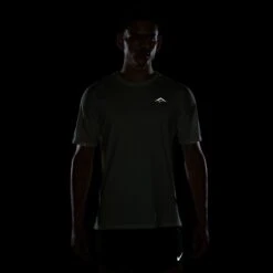 Nike Men's Solar Chase Dri-FIT ADV Short-Sleeve Running Top (133 - Solar Chase) 17 Nike Men's Solar Chase Dri-FIT ADV Short-Sleeve Running Top (133 - Solar Chase) -Shoes Fashion Store AURORA HJ3580 133 PHSYM200 2000