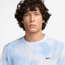 Nike Men's Running Division Breathe Dri-FIT ADV Short-Sleeve Running Top (422 - Psychic Blue/Black Reflective) -Shoes Fashion Store AURORA HJ4148 422 PHSYM001 2000