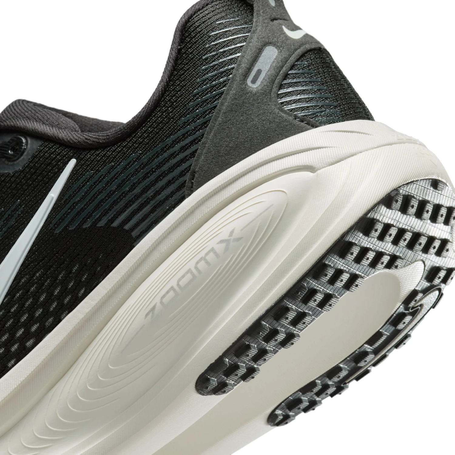 Nike Women's Vomero 18 (005 - Black/Summit White-Coconut Milk) 5 Nike Women's Vomero 18 (005 - Black/Summit White-Coconut Milk) - Image 5