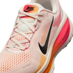 Nike Women's Vomero 18 (100 - Sail/Black-Bright Crimson-Laser Orange) -Shoes Fashion Store AURORA HM6804 100 PHSYD001 2000