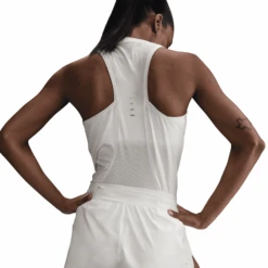 Nike Women's Swift Dri-FIT Mid-Rise 2.5" Brief-Lined Running Shorts (133 - Sail/Reflective Silver) -Shoes Fashion Store AURORA HQ0638 133 PHSYM002 2000