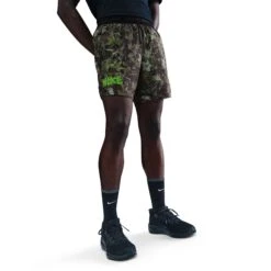 Nike Men's Dri-FIT 7" Brief-Lined Printed Running Shorts (012 - Black/White/Forest Green/Reflective Silver)