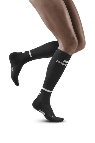 CEP Women's Run Tall Socks 4.0 (Black) 1 CEP Women's Run Tall Socks 4.0 (Black)