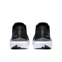 Saucony Women's Kinvara 15 (200 - Black/White) -Shoes Fashion Store S10967 200 4