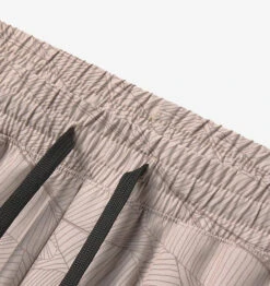 Men's Stride Short [7.5"] (Sandy Bay) -Shoes Fashion Store STRIDE SHORT 7.5IN DESERT SAND BAY 3copy 62b35deb 49ba 4d2d 973a eaf35199b3de