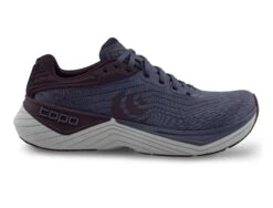 Topo Athletic Women's Ultrafly 5 (Purple/Grey)
